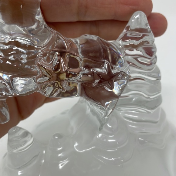 Beautiful Crystal Reindeer Christmas Winter 6.5 Height x 5.5” Width - Picture 9 of 10